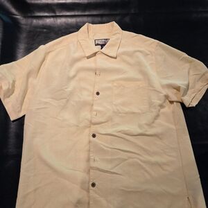 Cream Casual Button Down Shirt with Classic Design